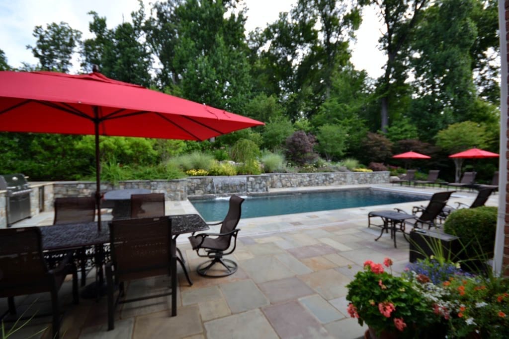 swimming pool
swimming pool shade
